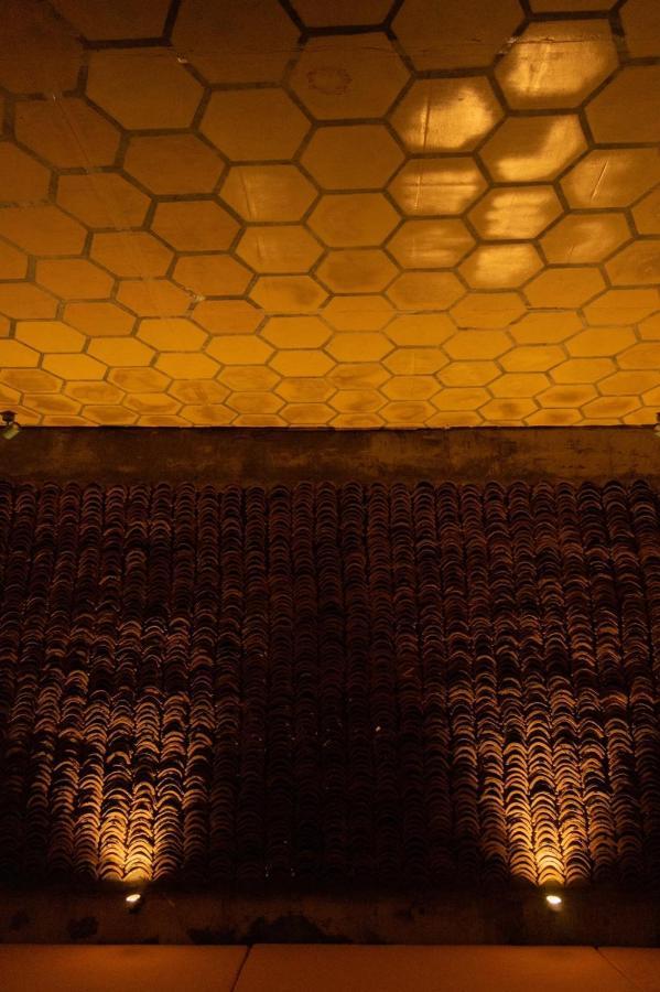 Wild Bee Hostel Елла Екстер'єр фото