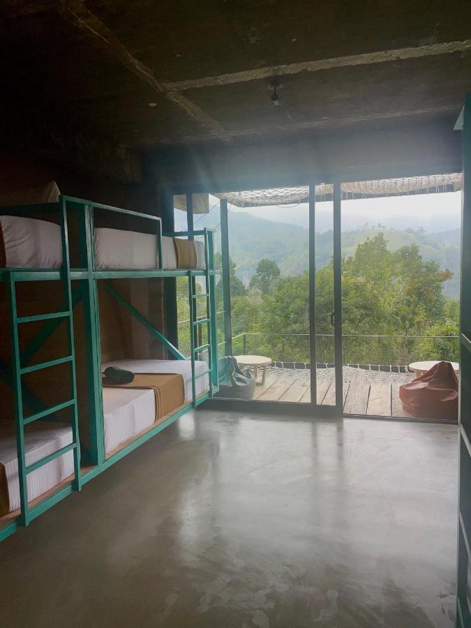 Wild Bee Hostel Елла Екстер'єр фото